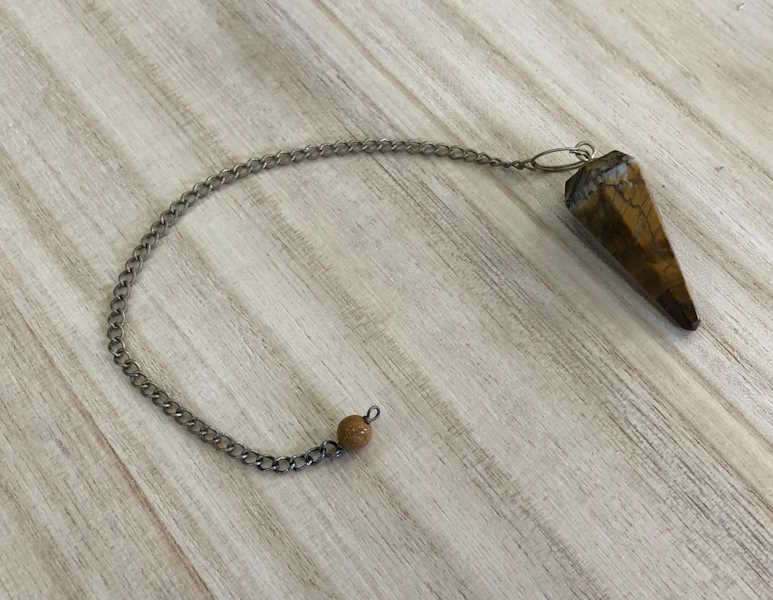 Péndulo Punta Ojo de Tigre